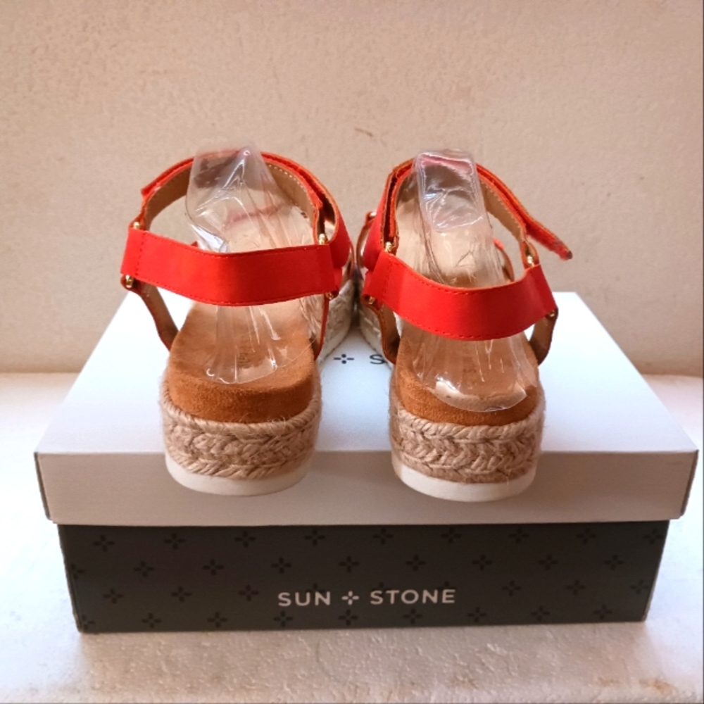 Sun + Stone - Picture 2 of 4